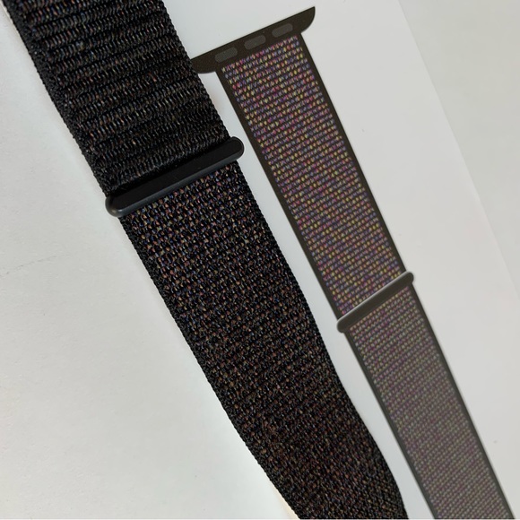 APPLE Nylon Sport Loop Band 44mm Black - Picture 8 of 11